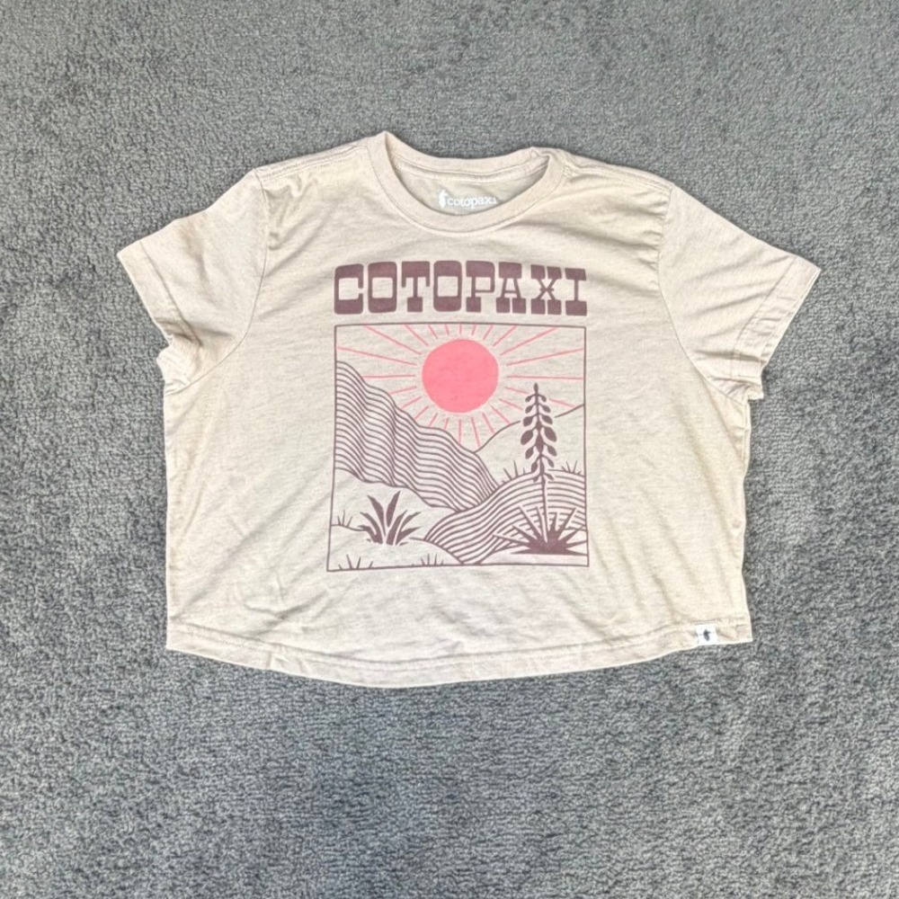 Cotopaxi Womens Graphic Tee Beige Desert Sun Organic Cotton Blend Small S